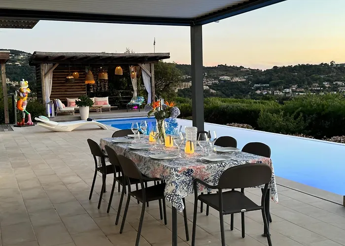 Giulia, Exceptionnelle, Vue Et Ajaccio *