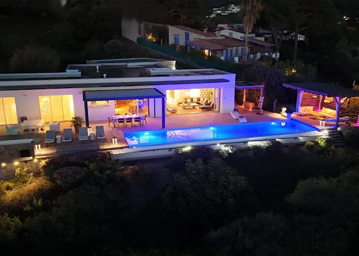 Giulia, Exceptionnelle, Vue Et Ajaccio Villa Porticcio (Corsica)