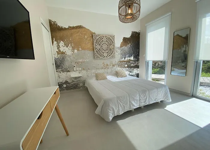 Giulia, Exceptionnelle, Vue Et Ajaccio *