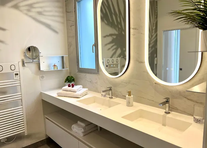 Giulia, Exceptionnelle, Vue Et Ajaccio