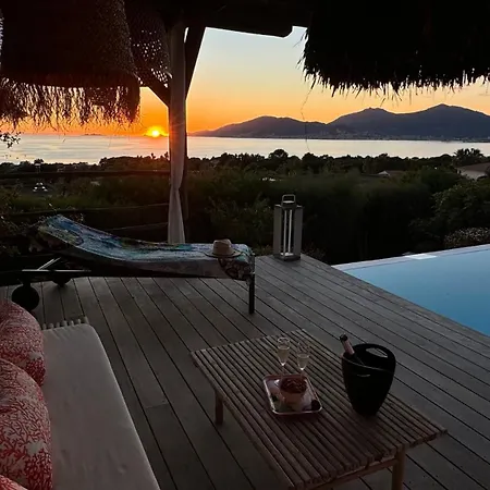Giulia, Villa Exceptionnelle, Vue Mer Et Ajaccio Villa