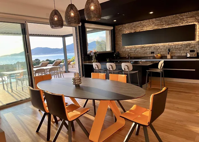 Giulia, Exceptionnelle, Vue Et Ajaccio * Porticcio (Corsica)